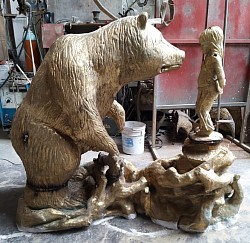 Maderiana escultura oso bronce