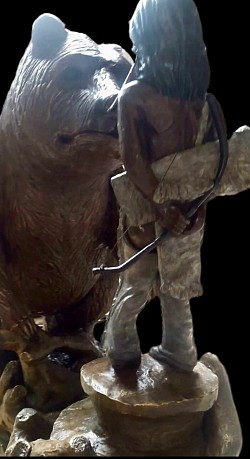 Maderiana escultura oso pardo bronce